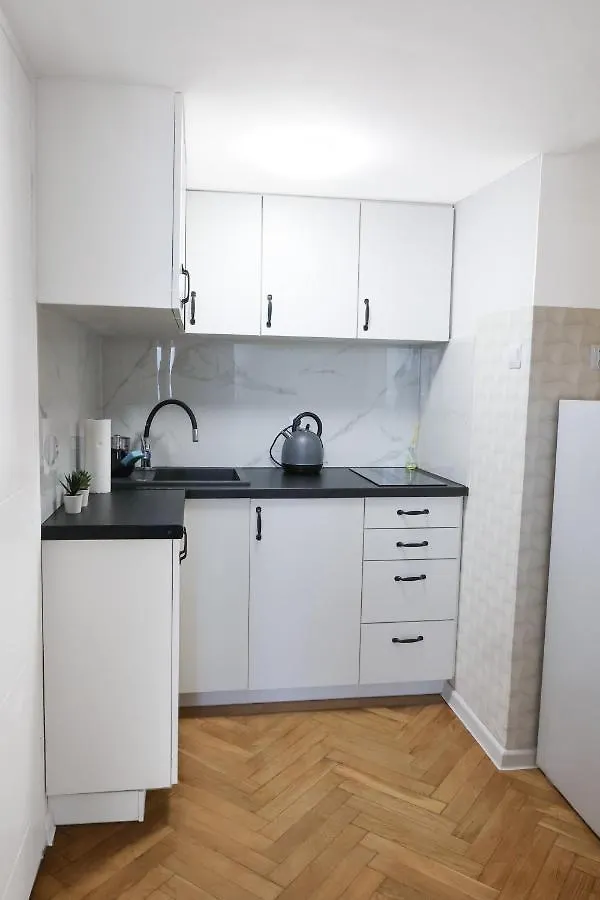 Clicktheflat Three Crosses Square Apart Rooms Warsaw Poland